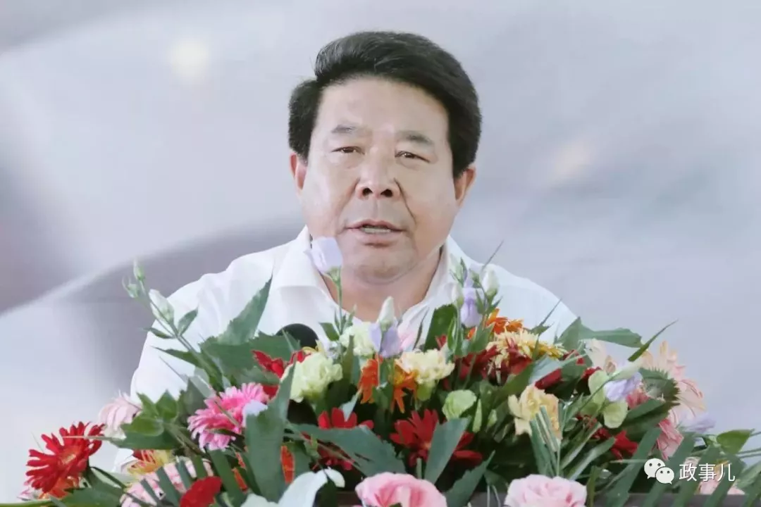 官员每晚9点后寻欢作乐被查 他的案子牵出众多人